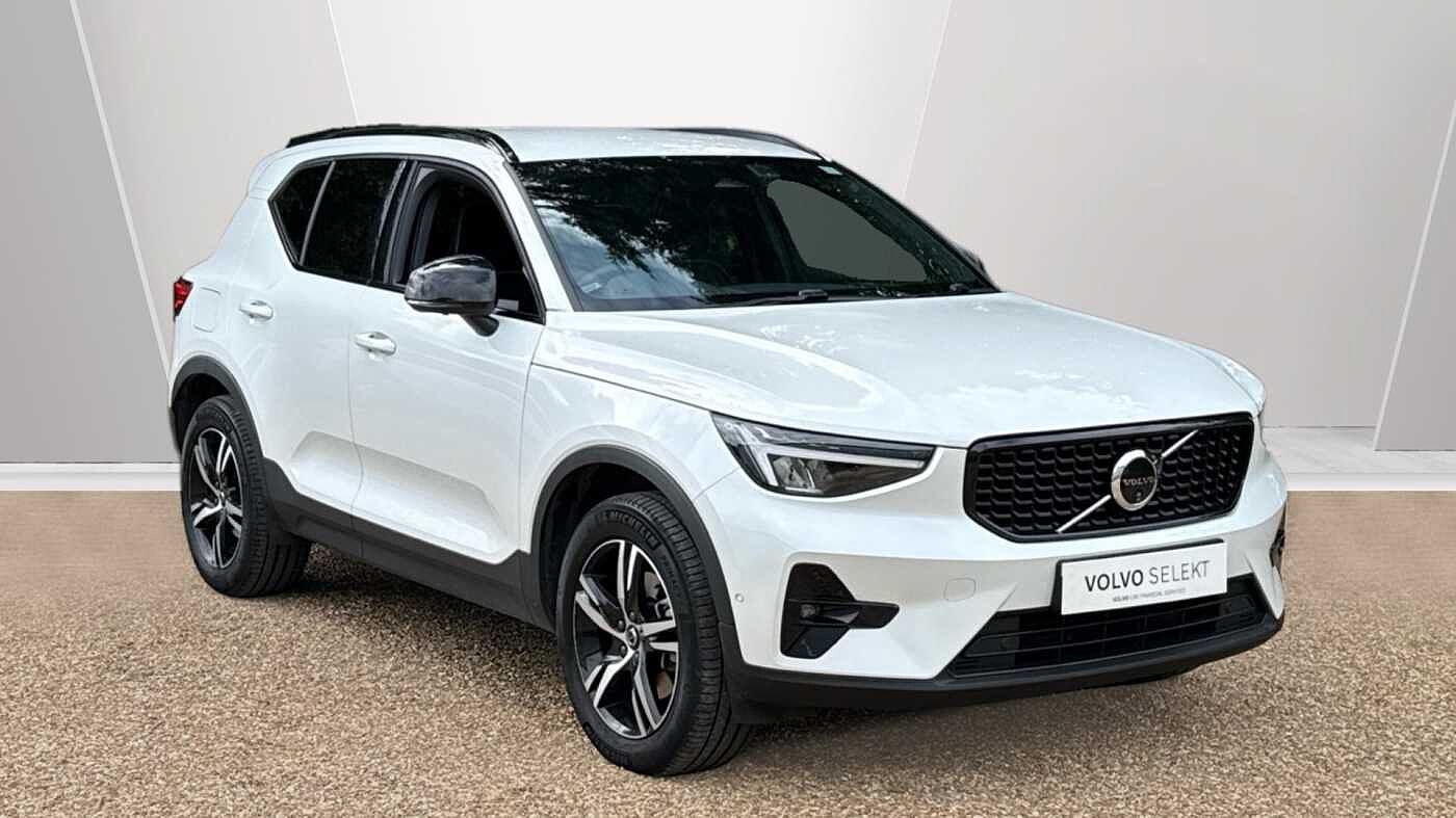 2024 Volvo XC40