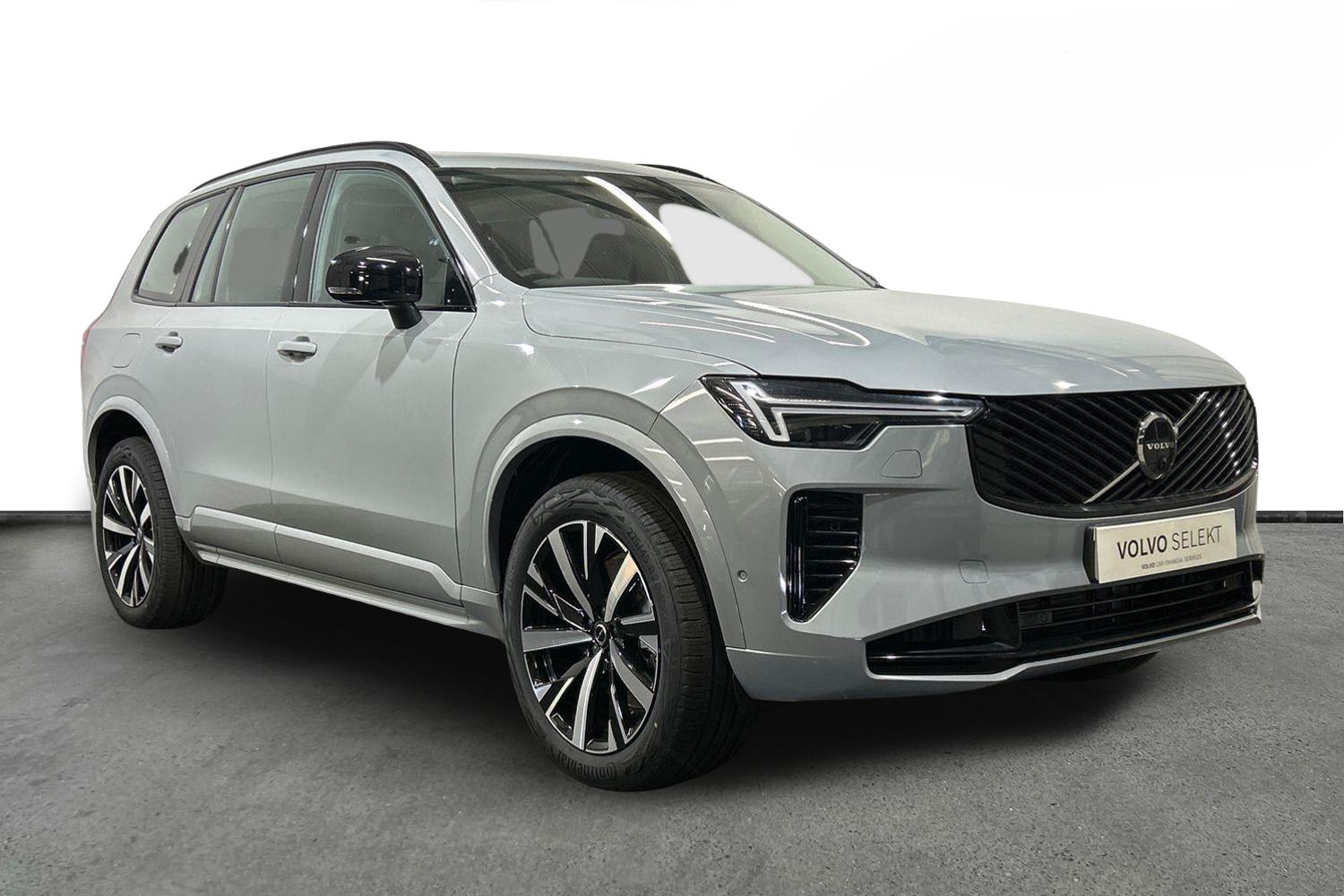 2025 VOLVO XC90