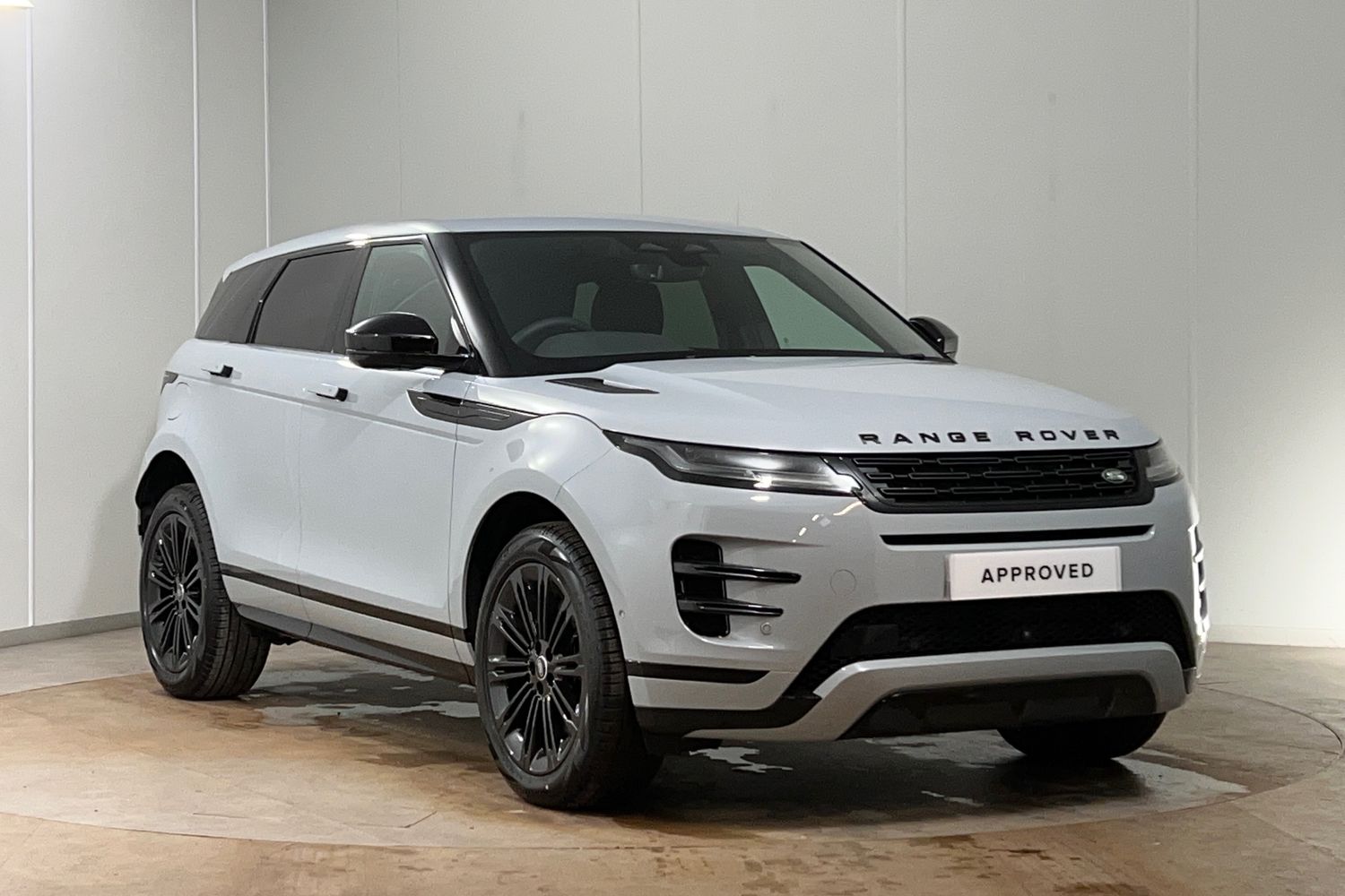 2025 Land Rover Range Rover Evoque