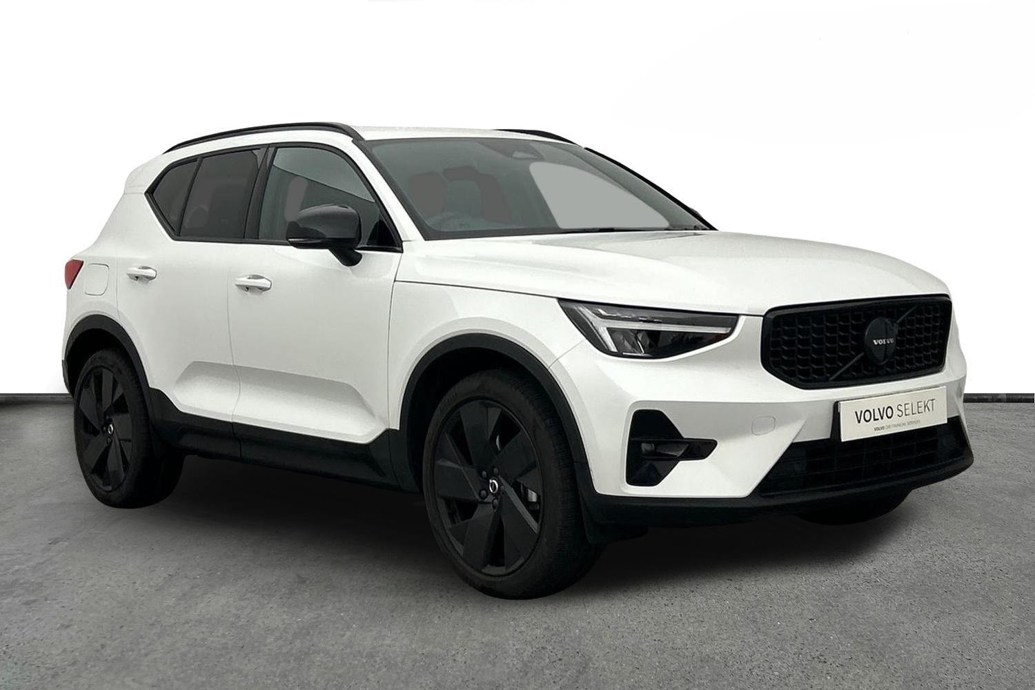 2026 Volvo XC40