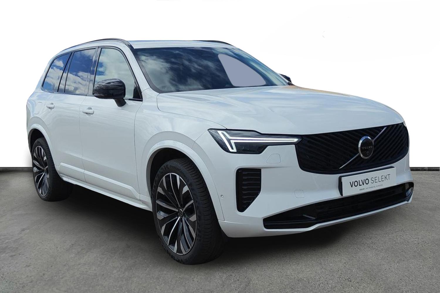 2025 VOLVO XC90