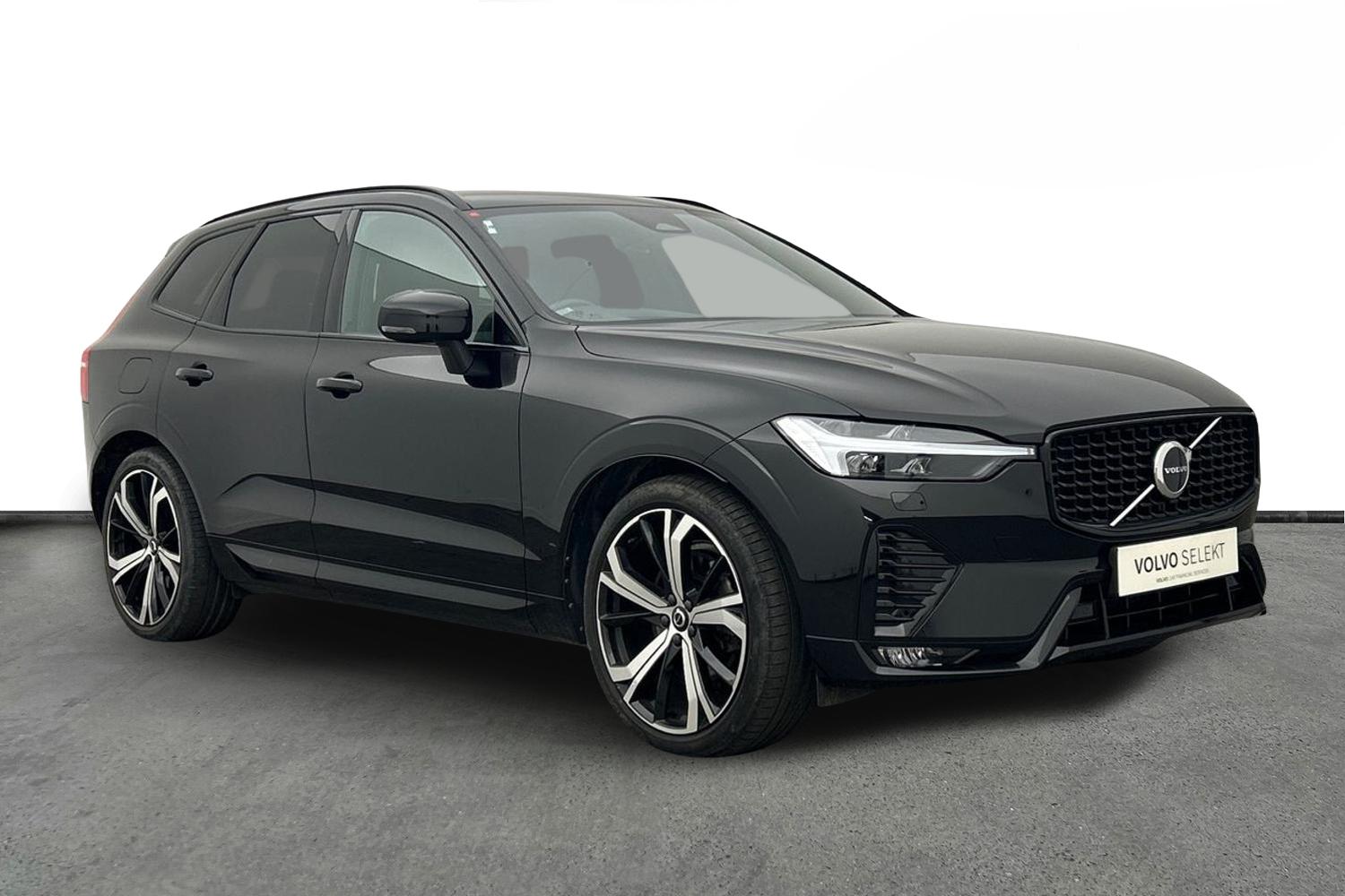 2022 VOLVO XC60