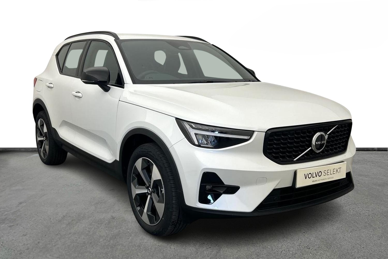 2026 Volvo XC40