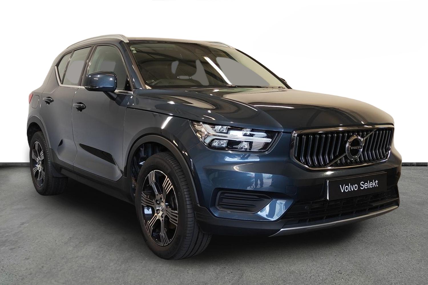 2022 Volvo XC40