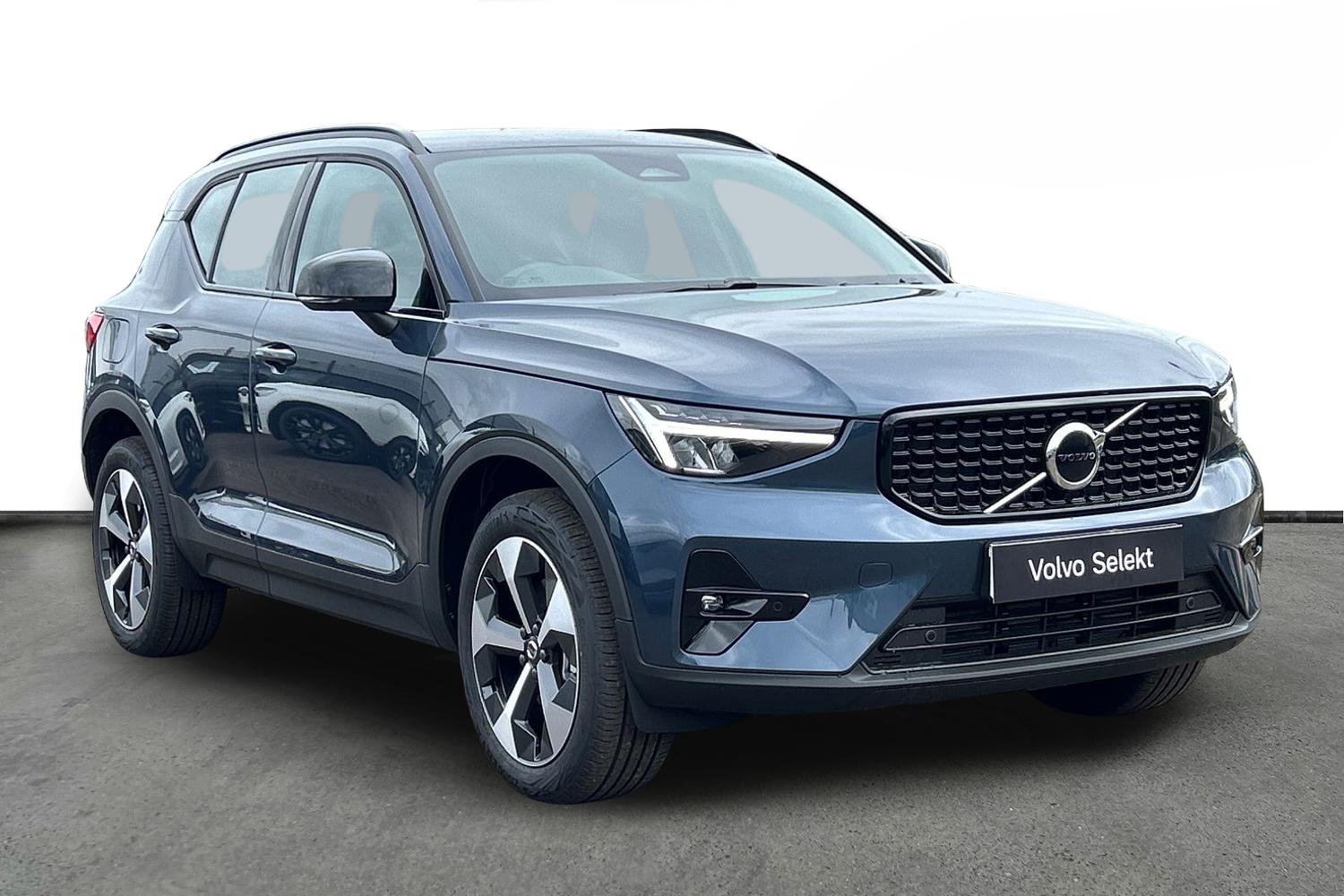 2026 Volvo XC40