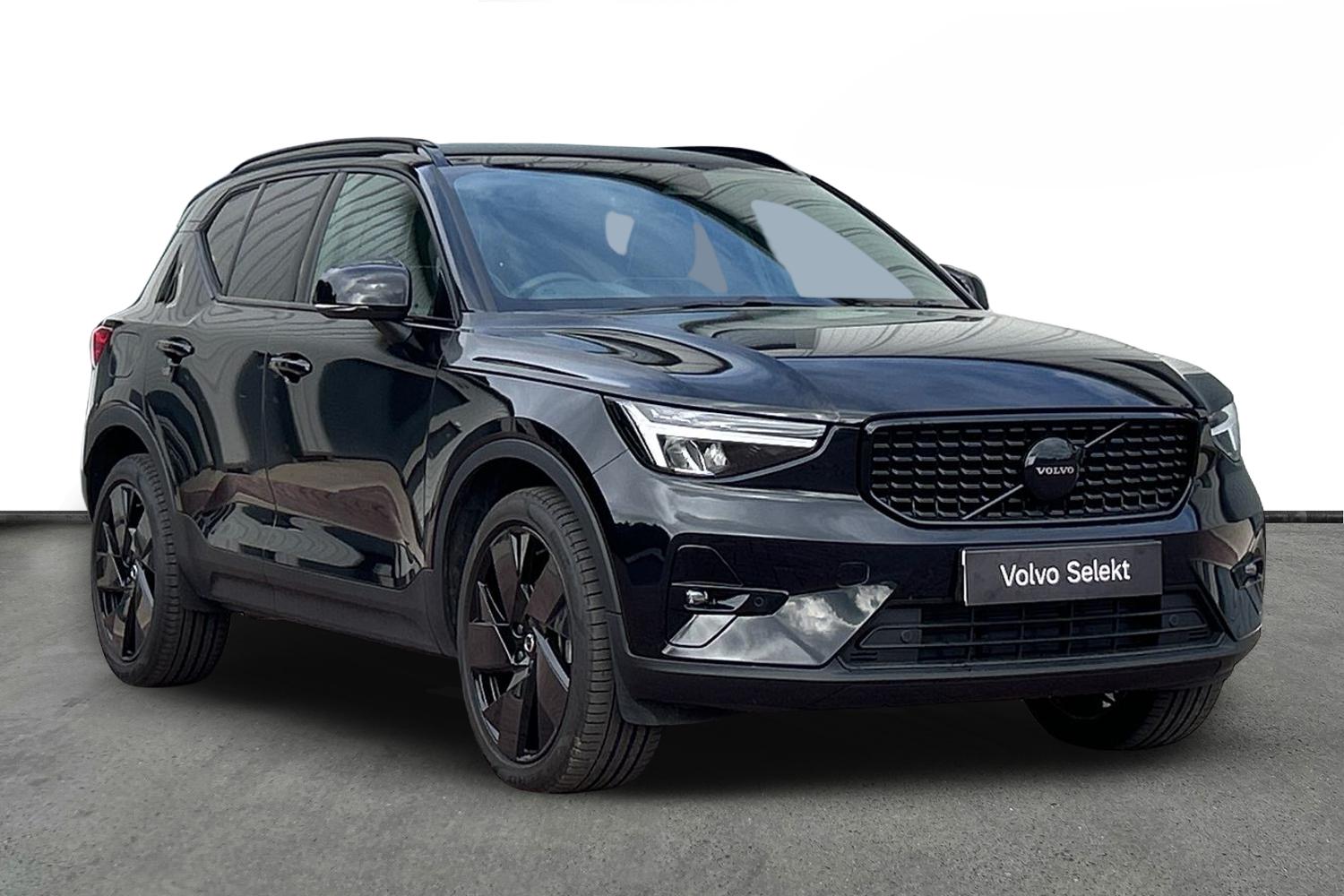 2025 Volvo XC40
