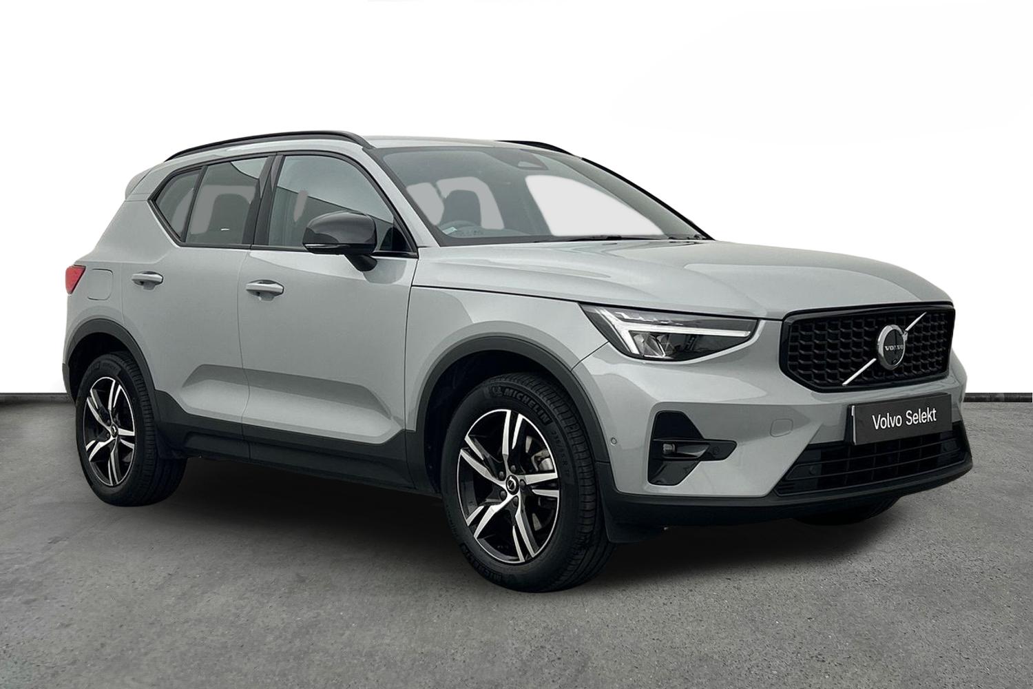 2024 Volvo XC40