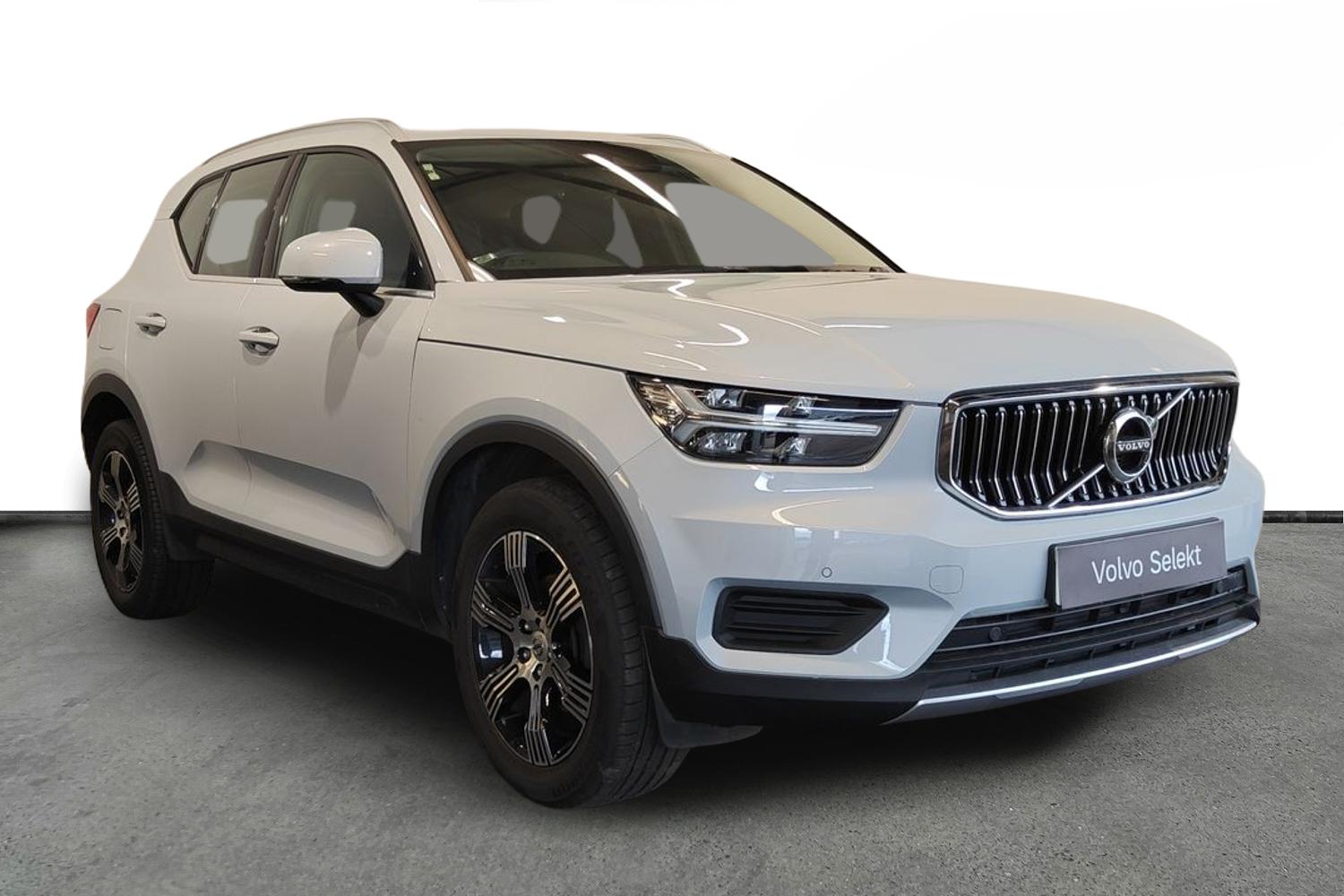 2022 Volvo XC40