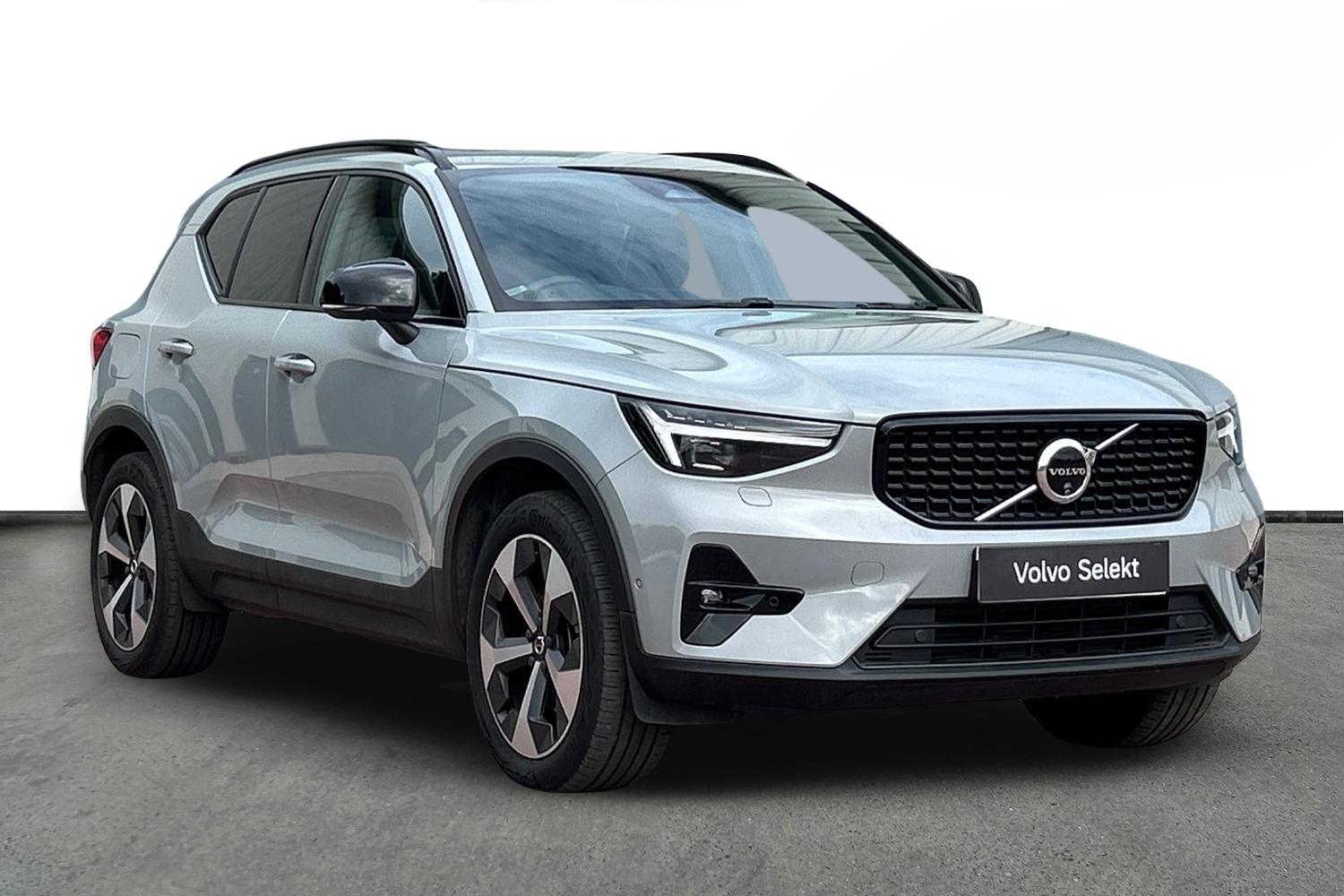2023 Volvo XC40
