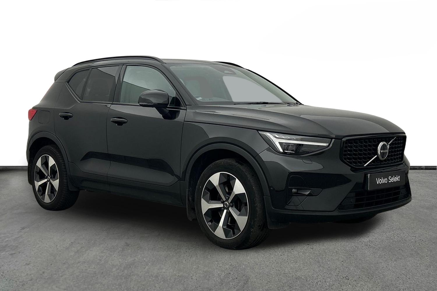 2023 Volvo XC40
