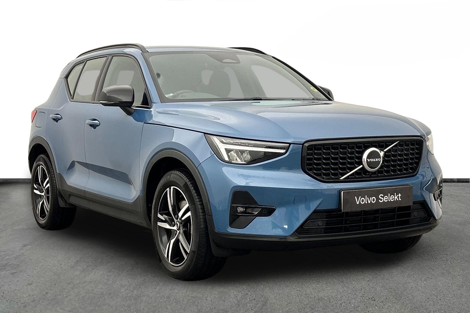 2022 Volvo XC40