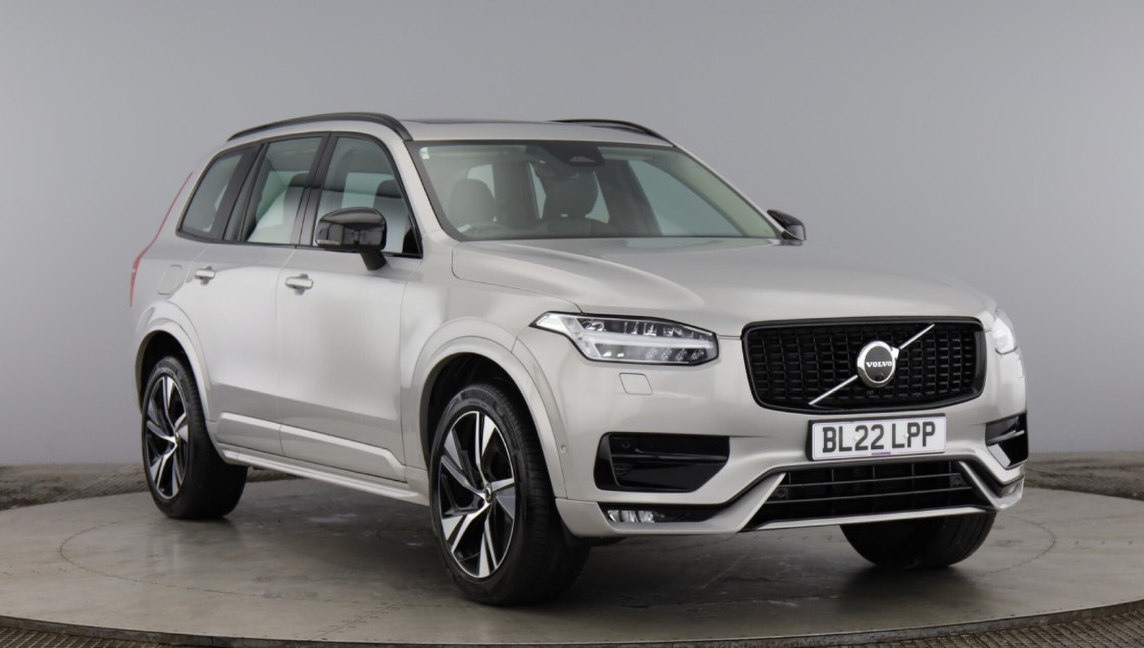 2022 Volvo XC90