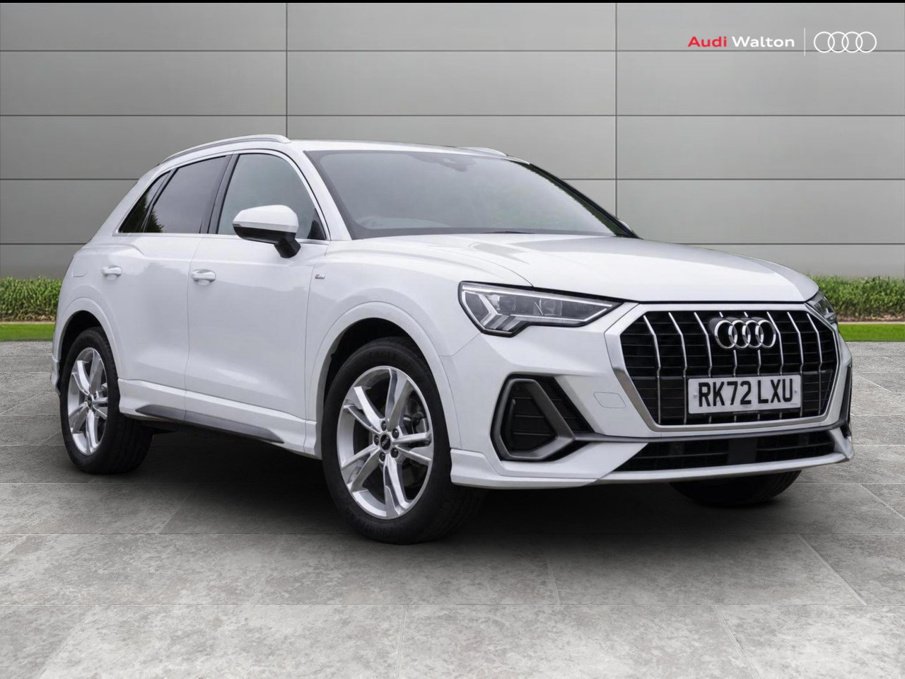 2022 Audi Q3