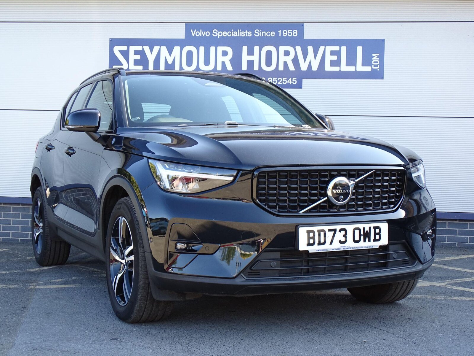 2023 Volvo XC40
