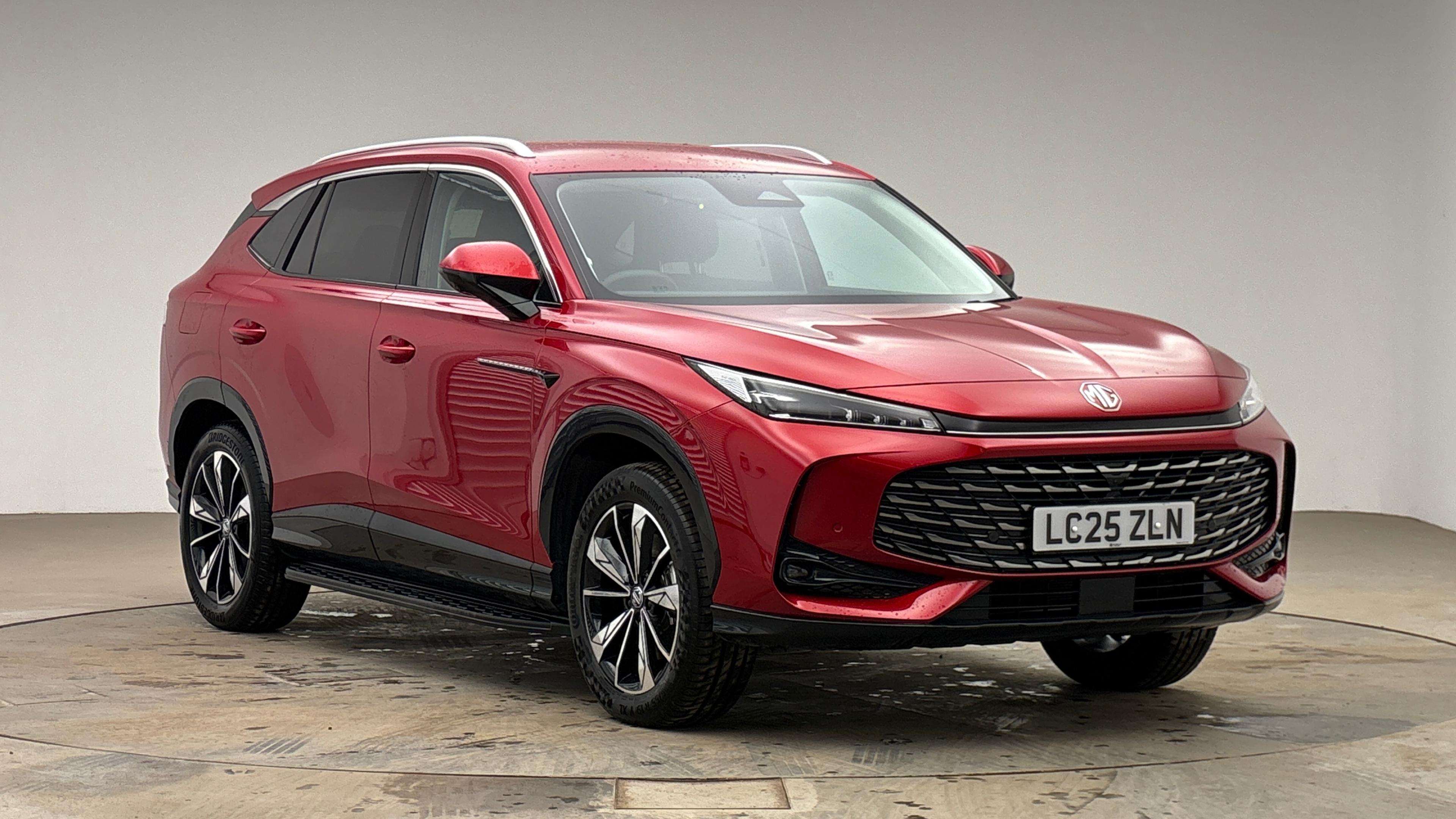 2025 MG MG HS Trophy Phev Auto