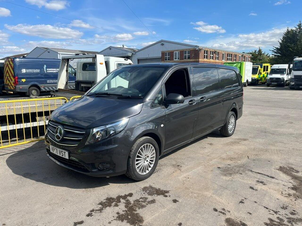 2021 MERCEDES-BENZ VITO
