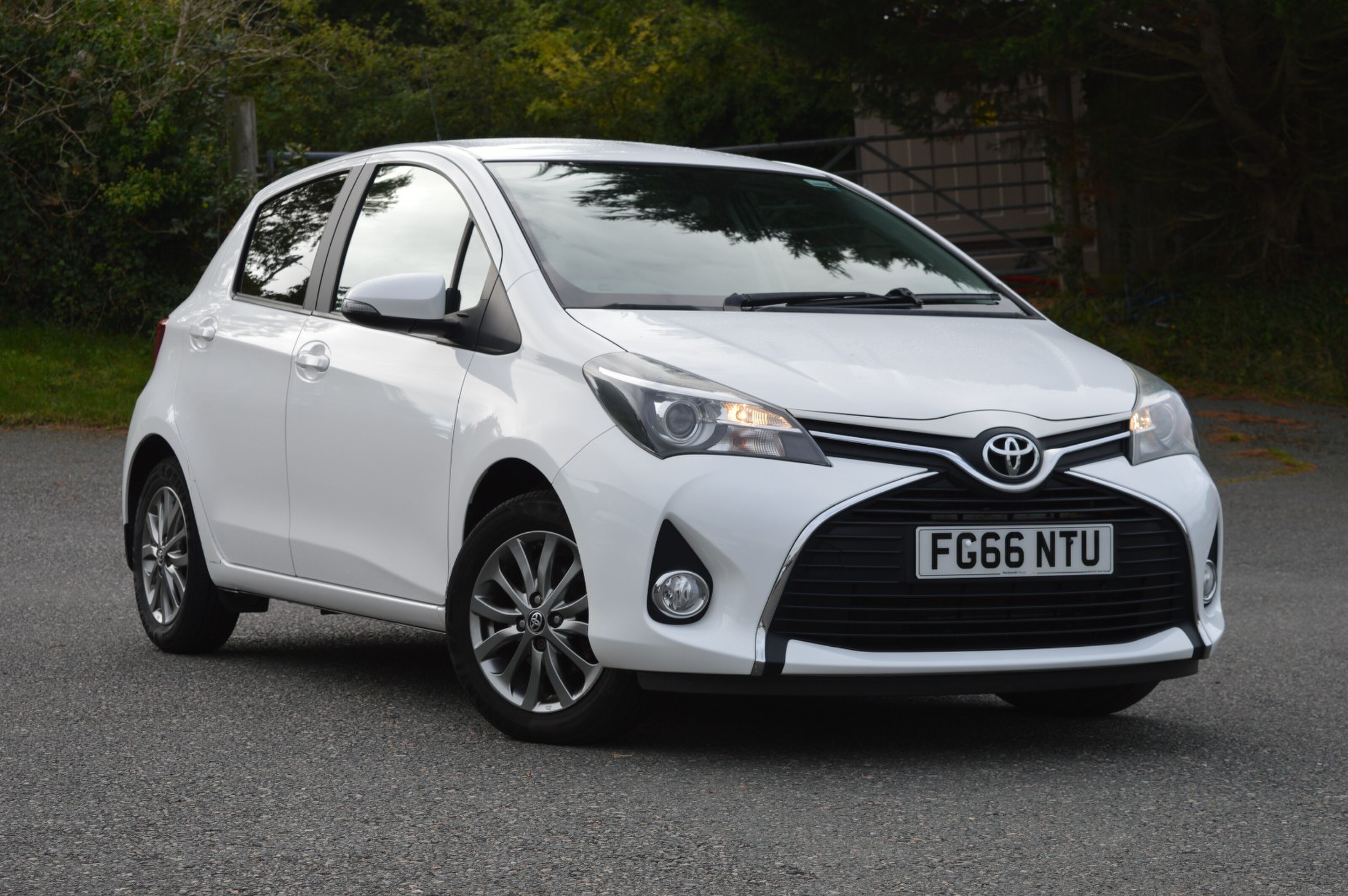 2016 Toyota Yaris