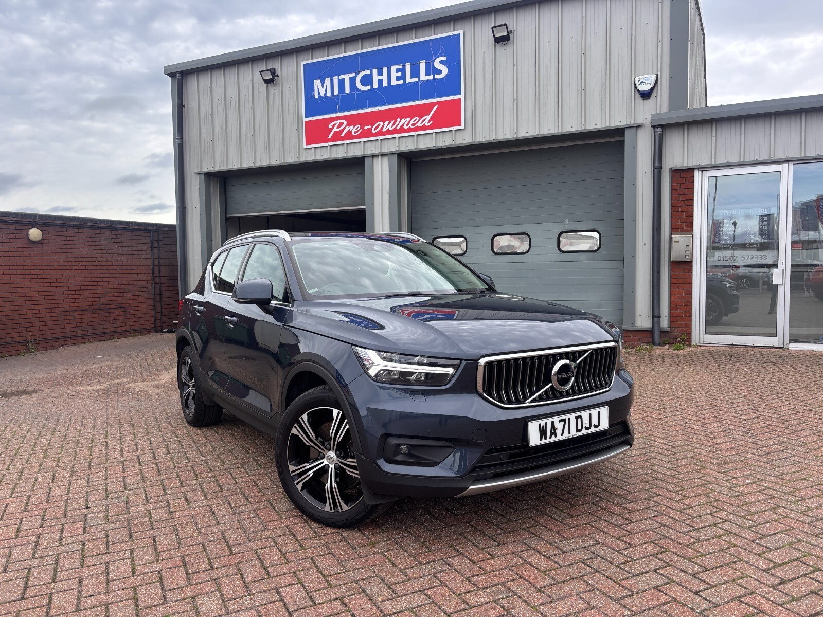 2021 Volvo XC40