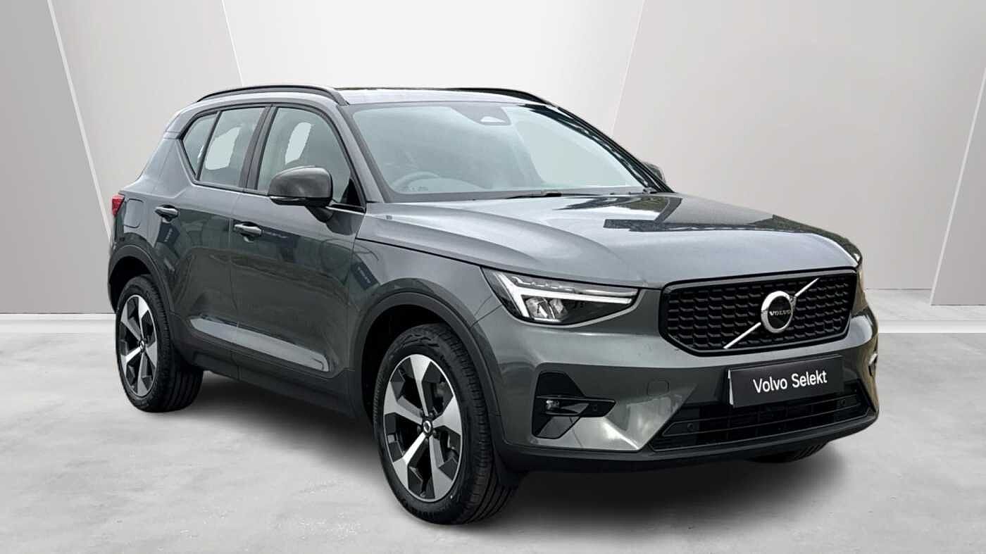 2026 Volvo XC40