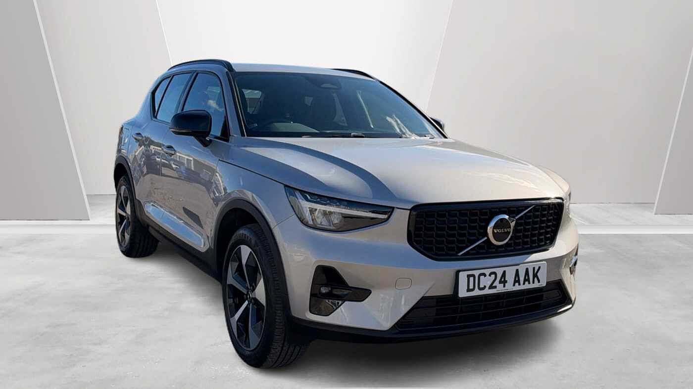 2024 Volvo XC40