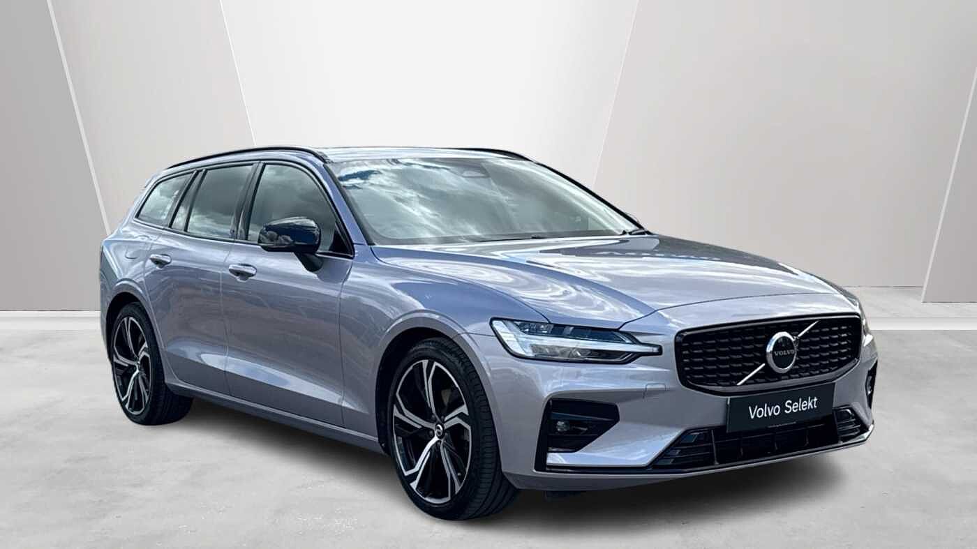 2025 Volvo V60