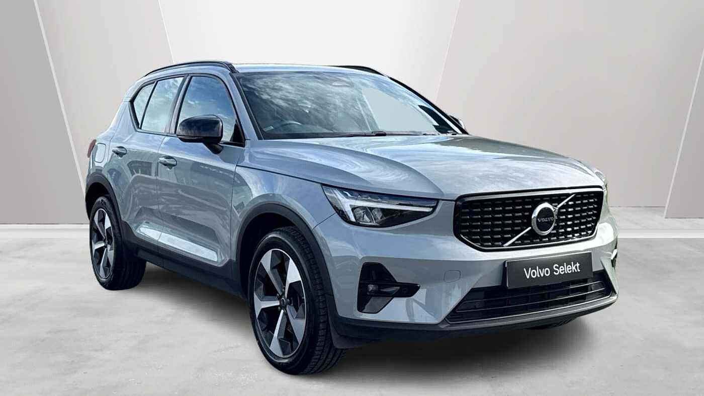 2024 Volvo XC40