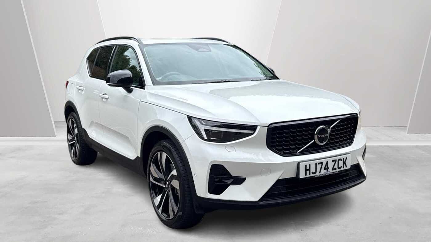 2024 Volvo XC40