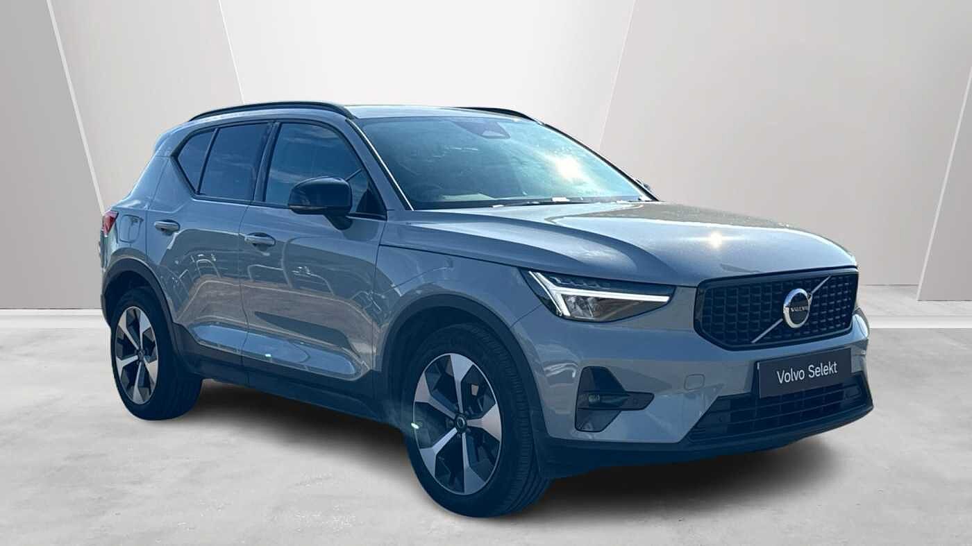 2026 Volvo XC40