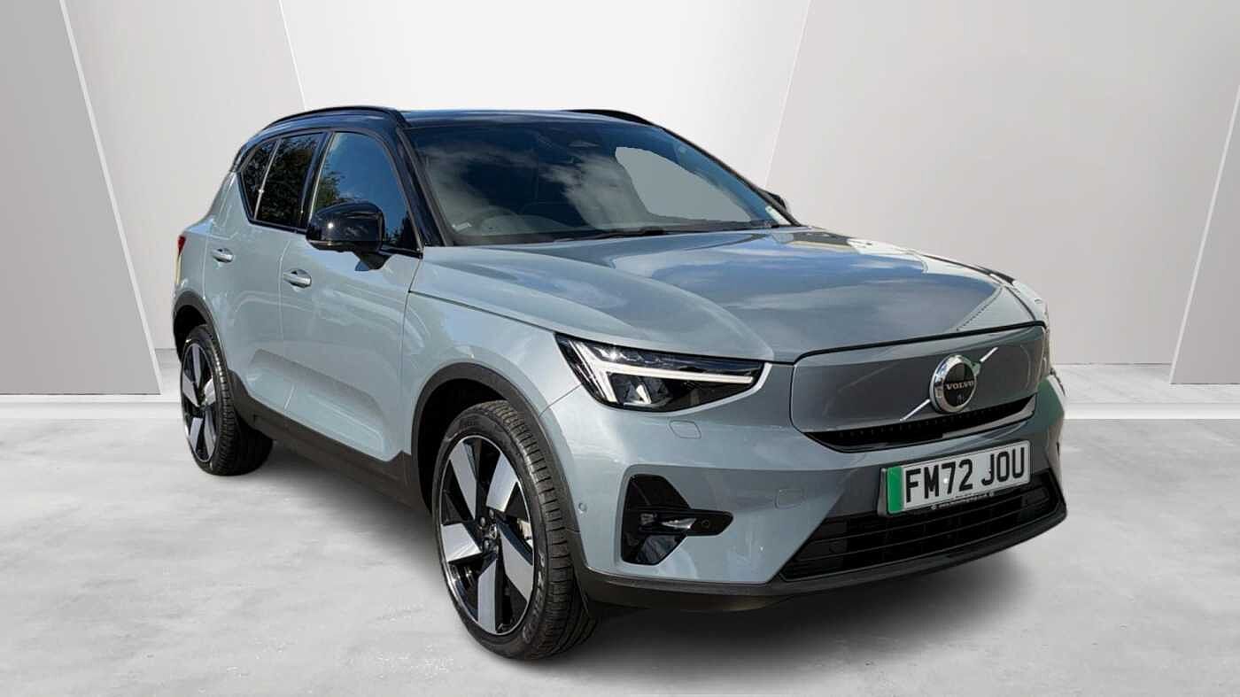 2022 Volvo XC40