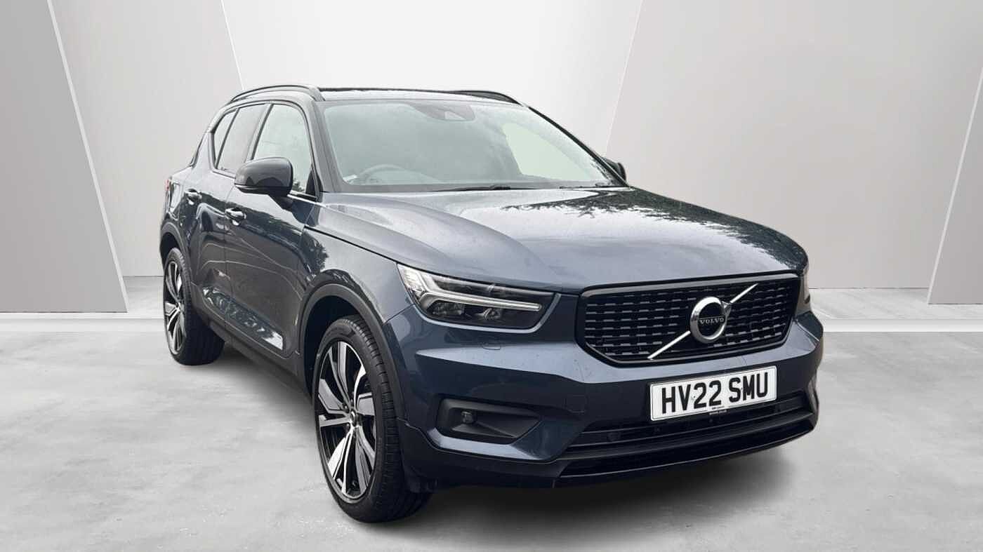 2022 Volvo XC40