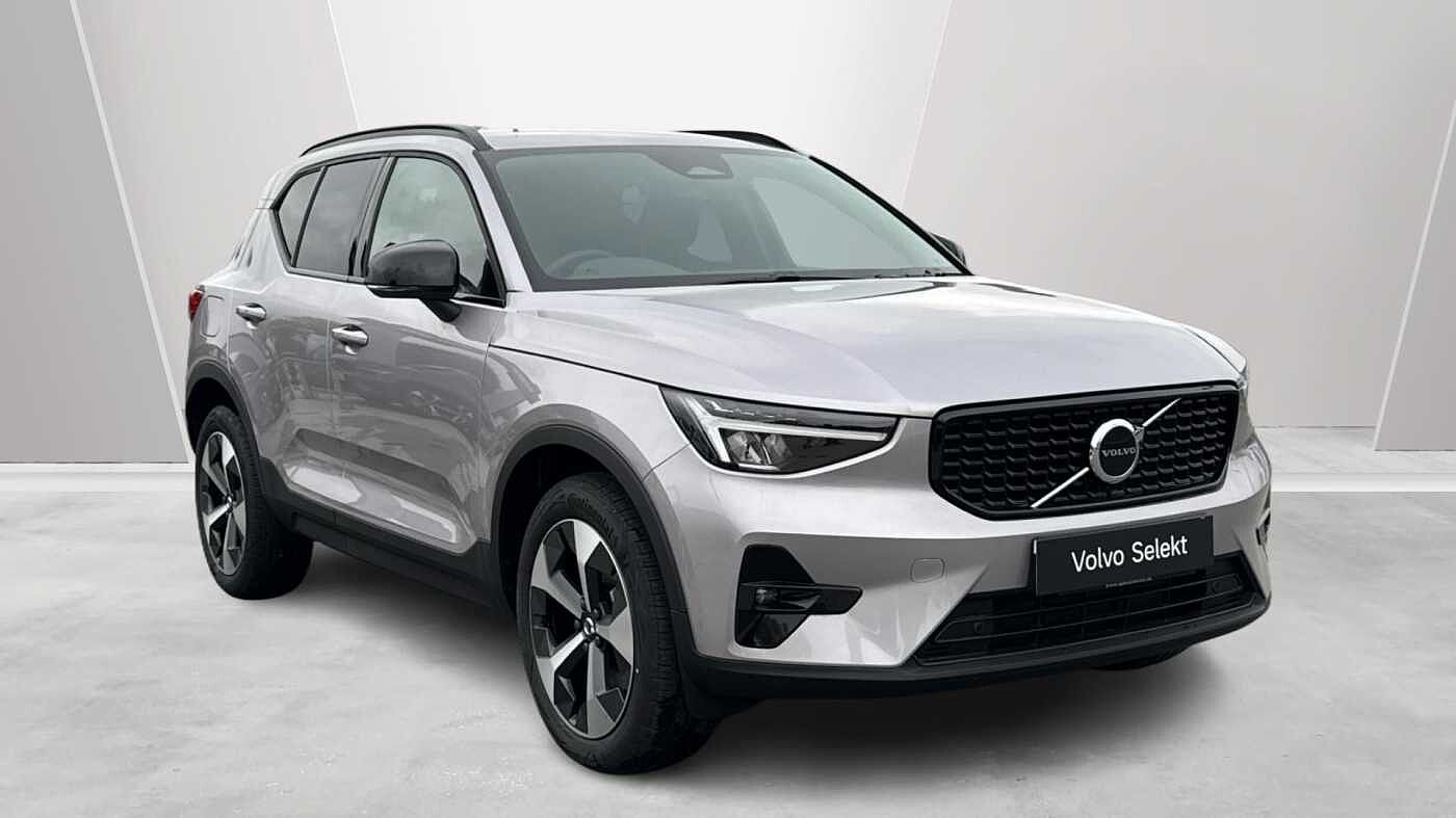 2026 Volvo XC40