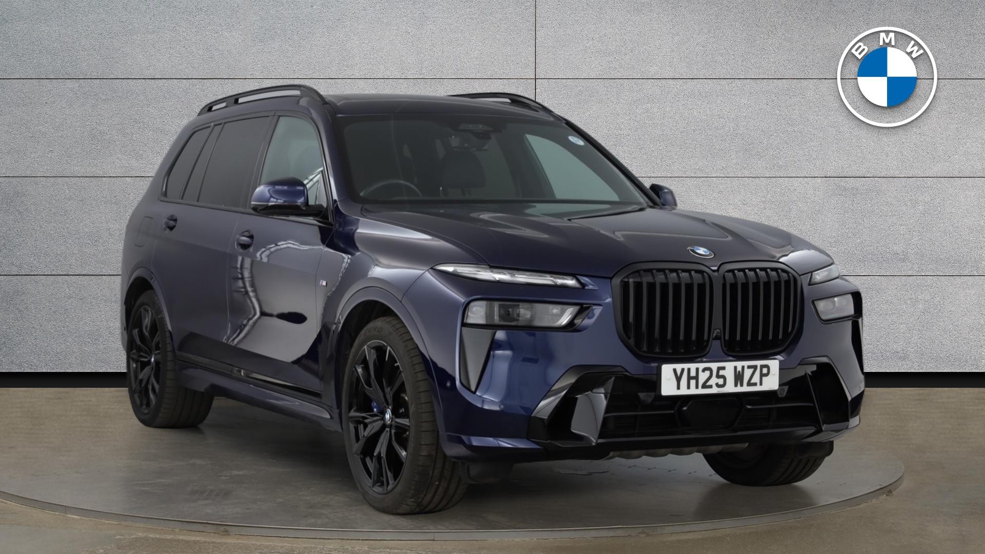 2025 BMW X7