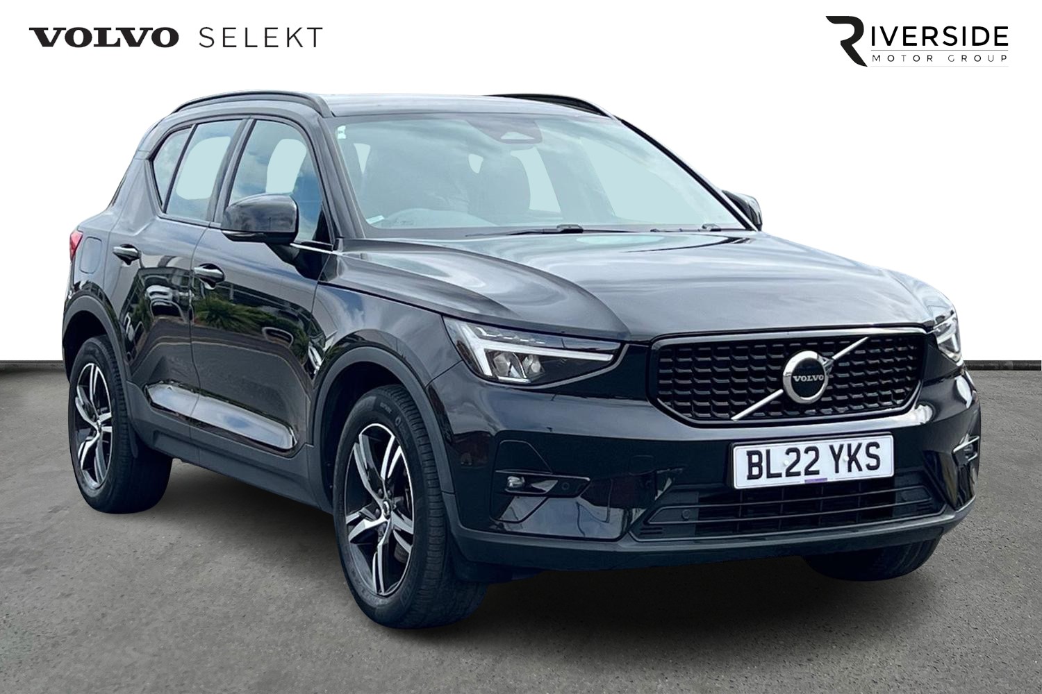 2022 Volvo XC40