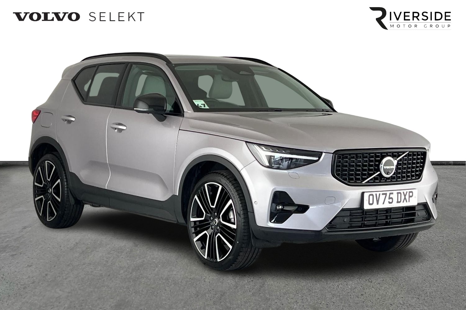 2025 Volvo XC40
