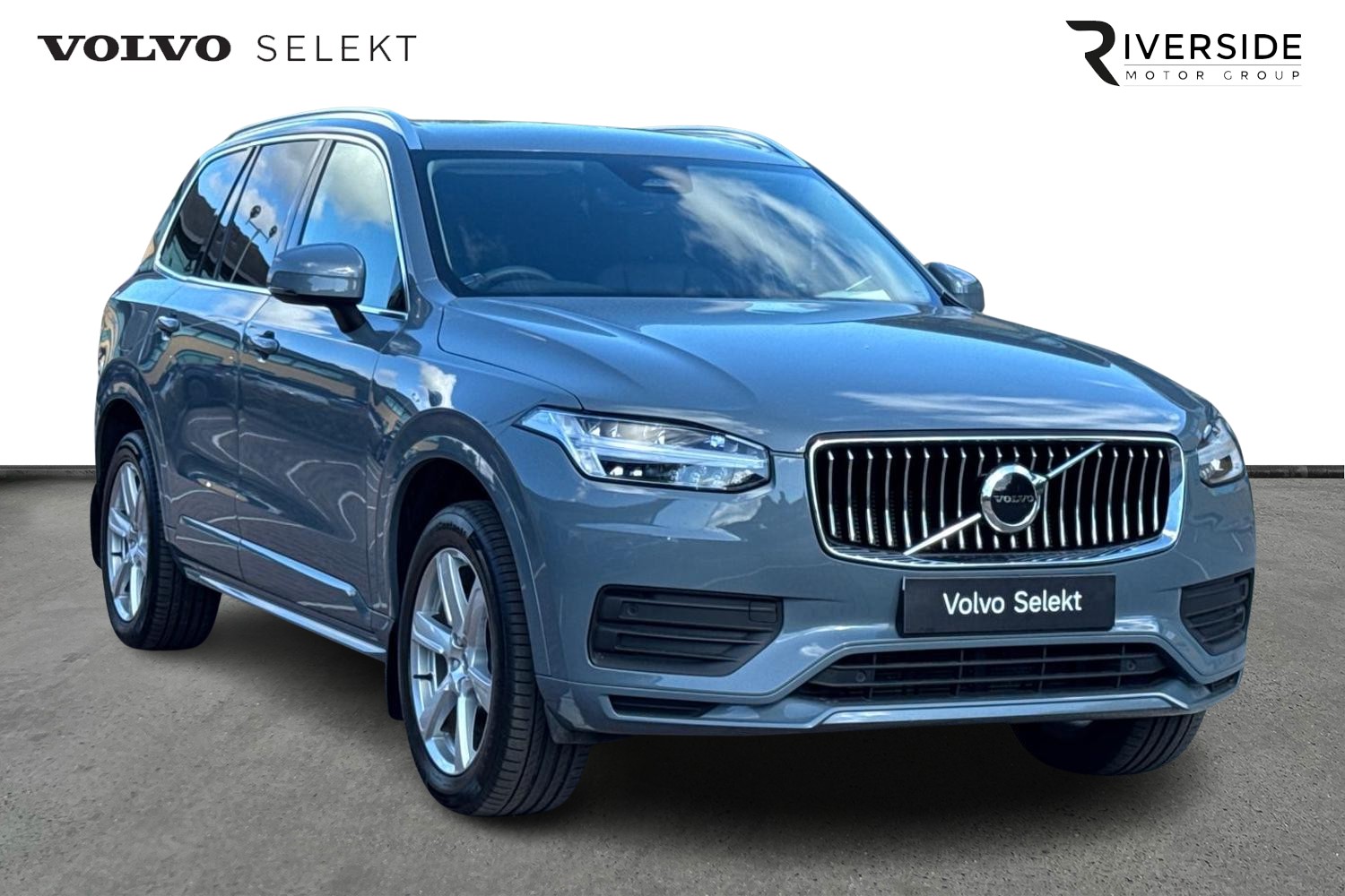 2022 Volvo XC90