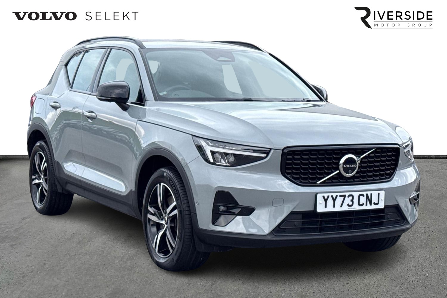 2023 Volvo XC40