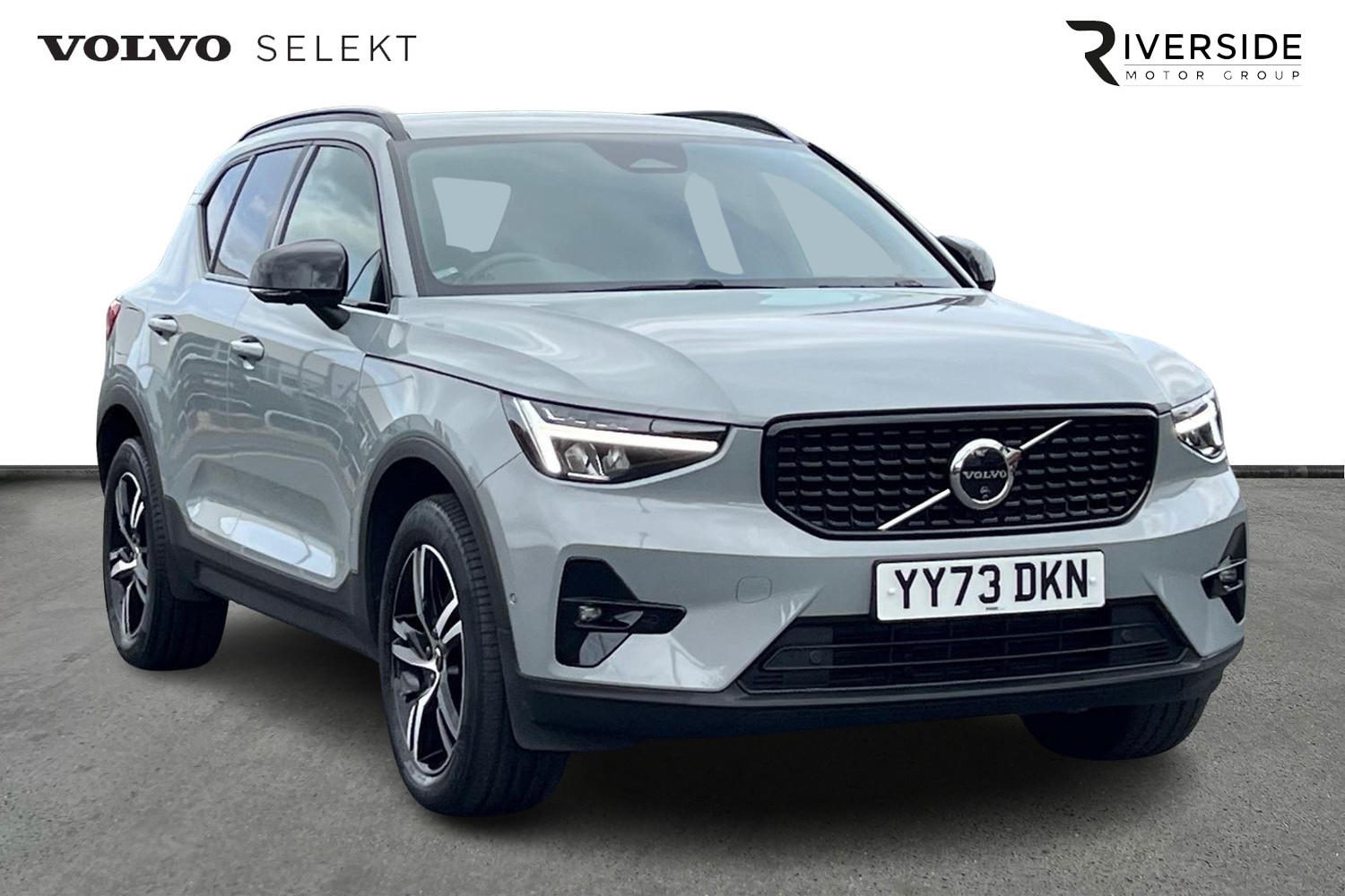 2023 Volvo XC40