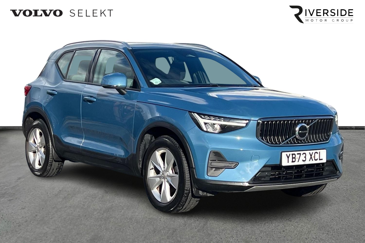 2023 Volvo XC40