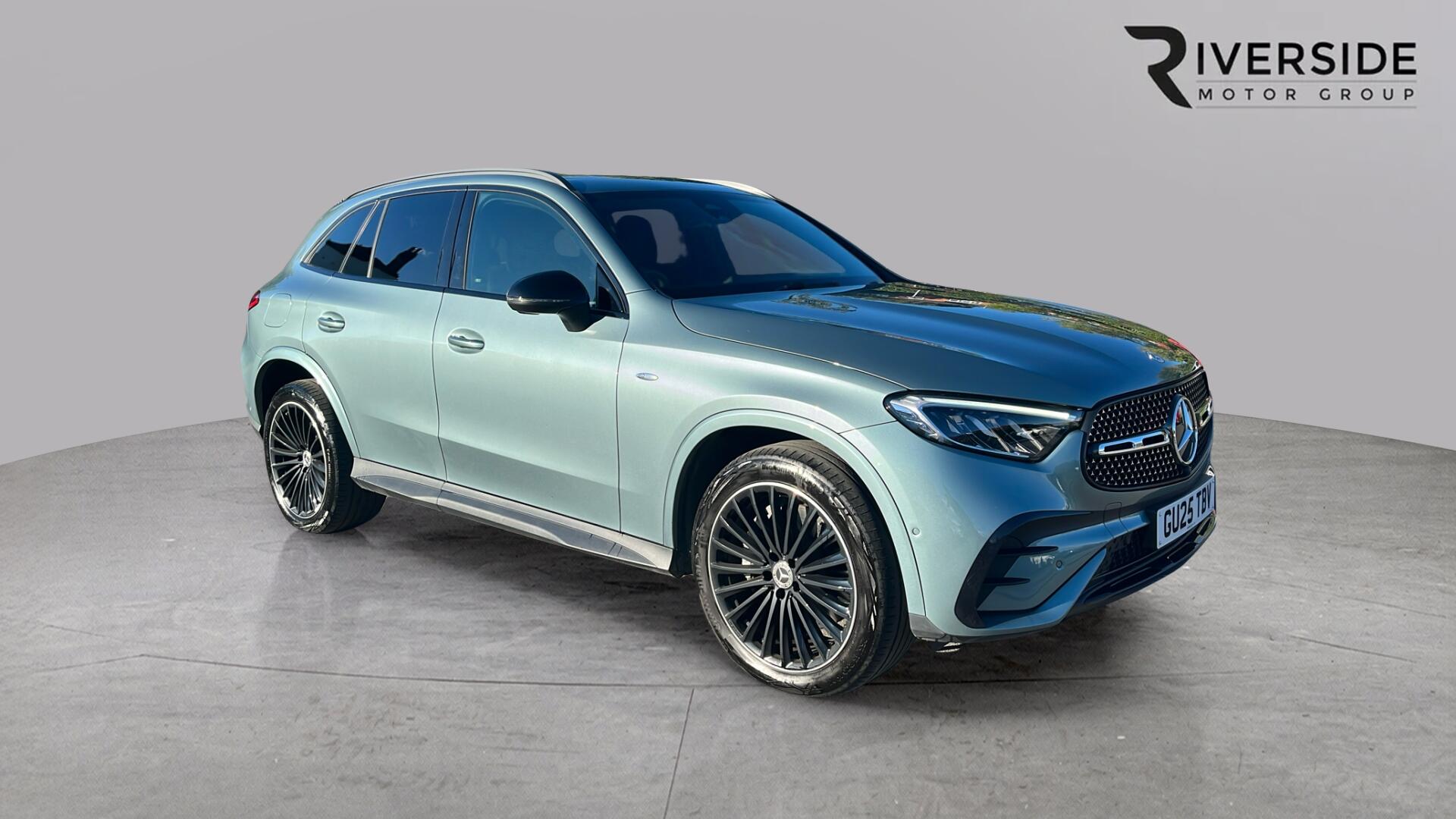 2025 Mercedes-Benz GLC