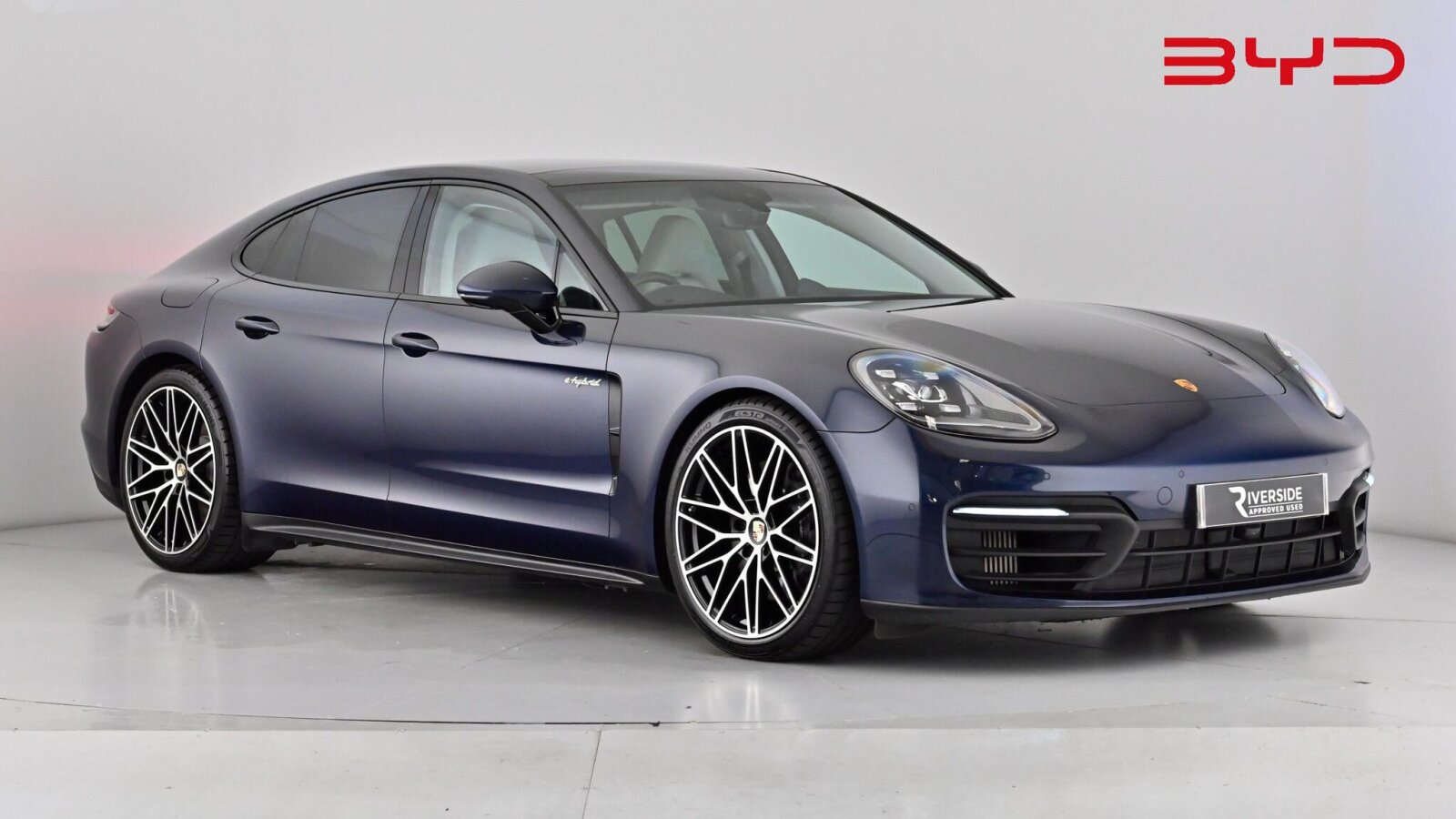 2023 Porsche Panamera