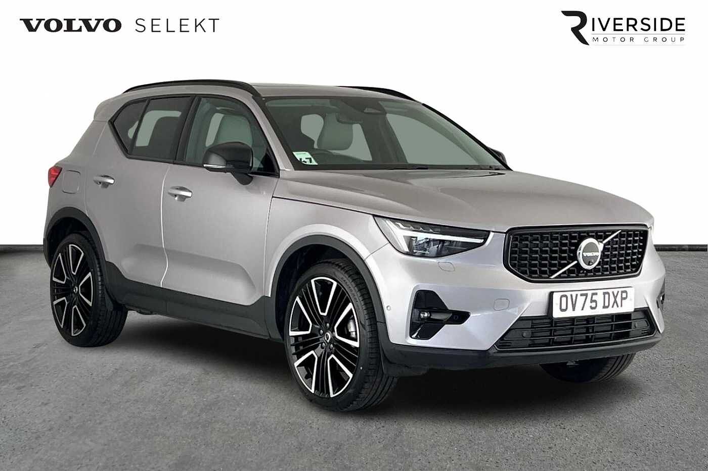 2025 Volvo XC40