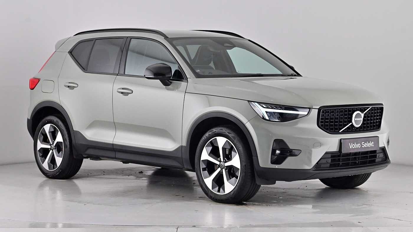 2024 Volvo XC40