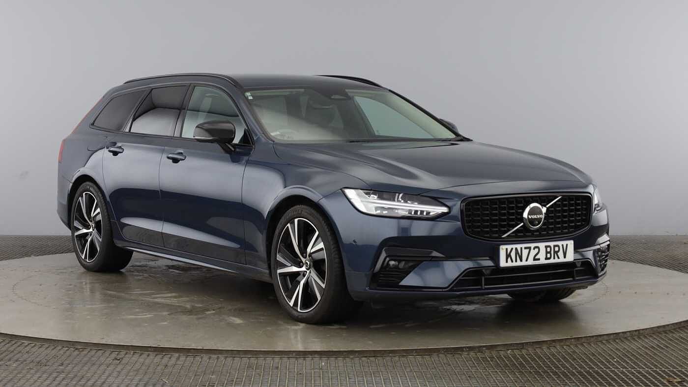 2022 Volvo V90