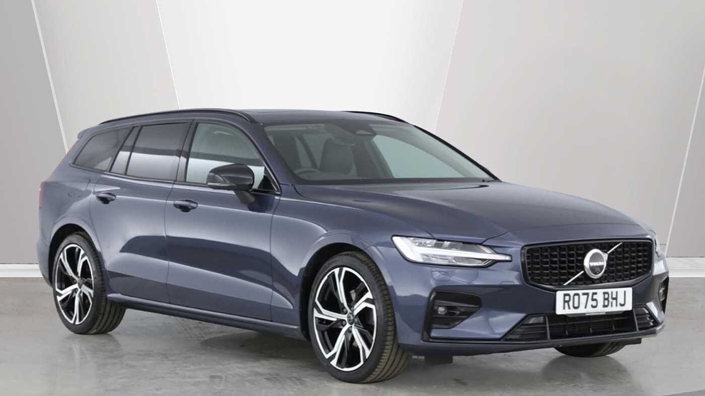 2025 Volvo V60