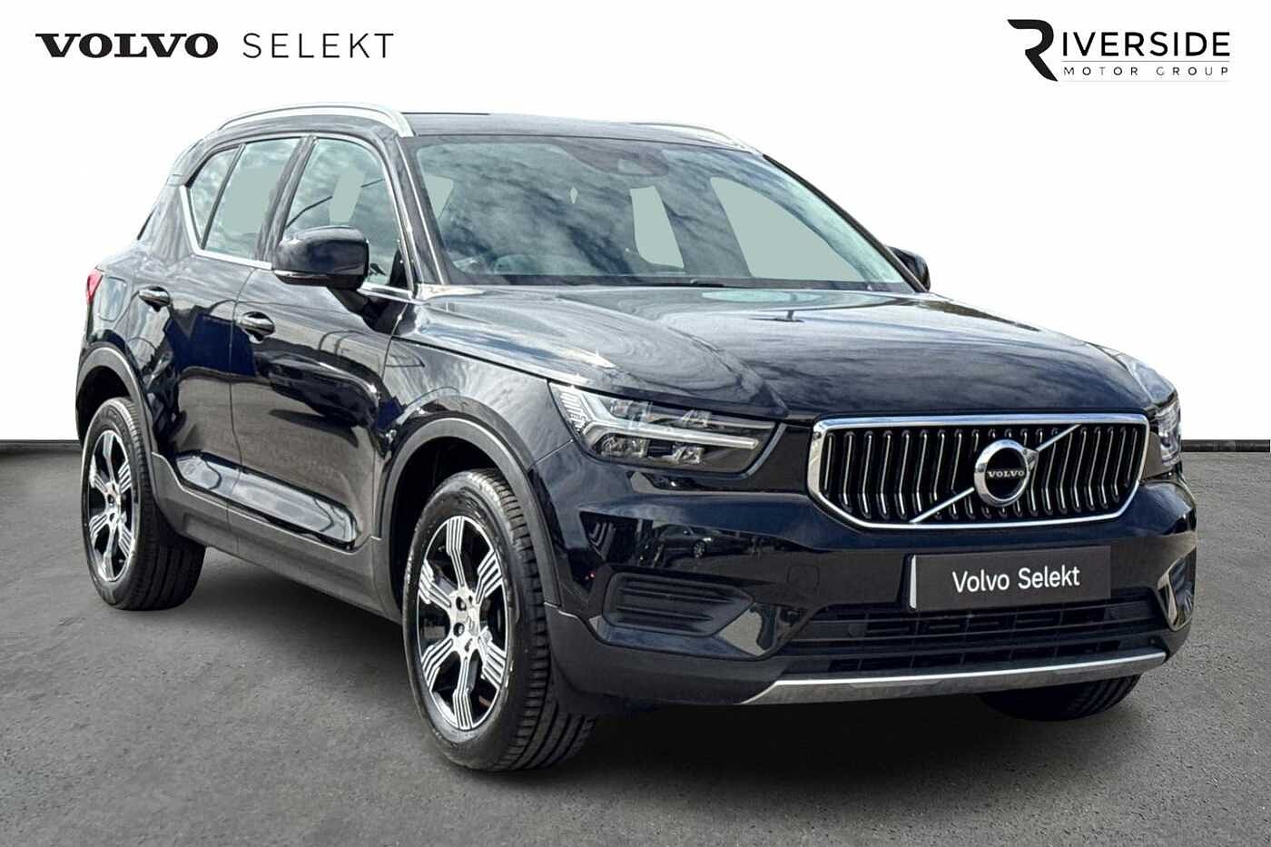 2022 Volvo XC40