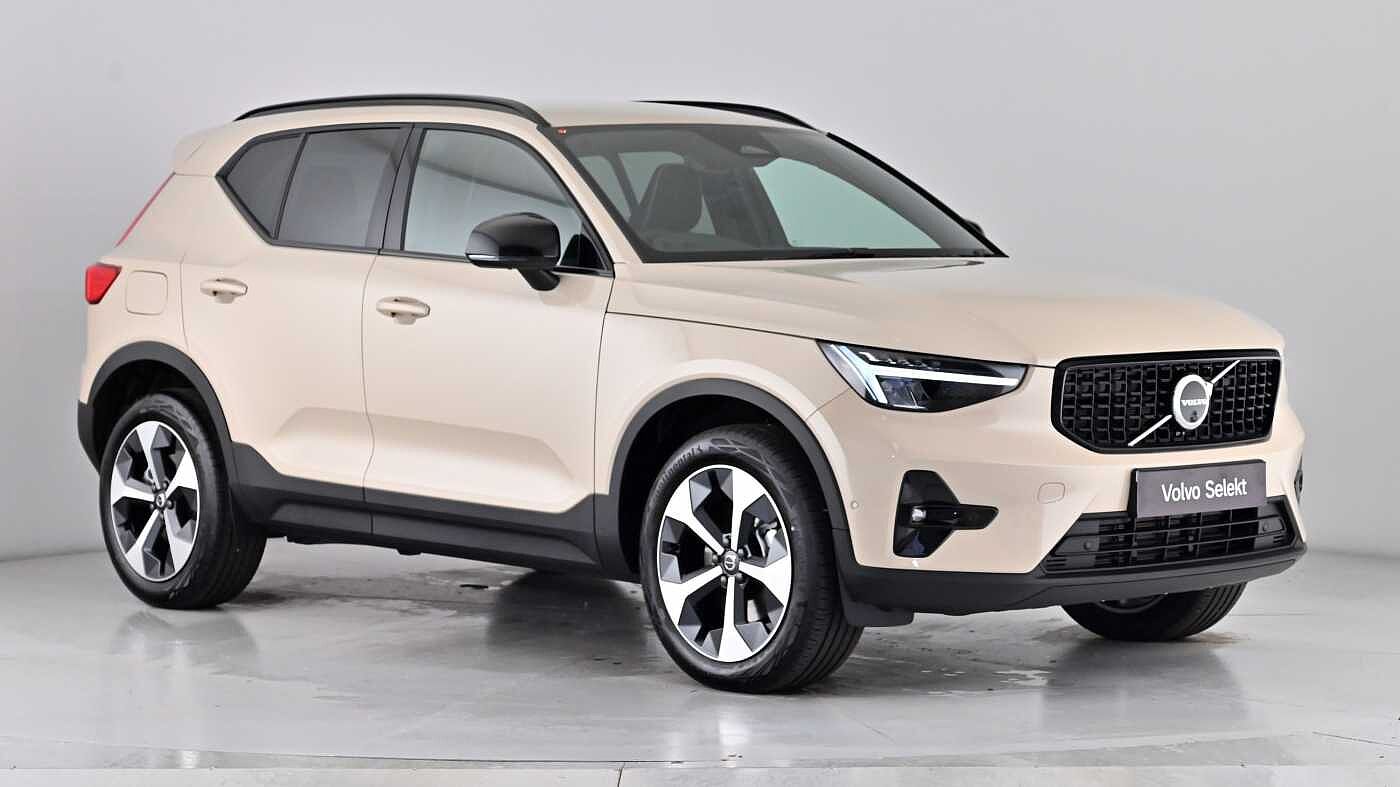 2026 Volvo XC40