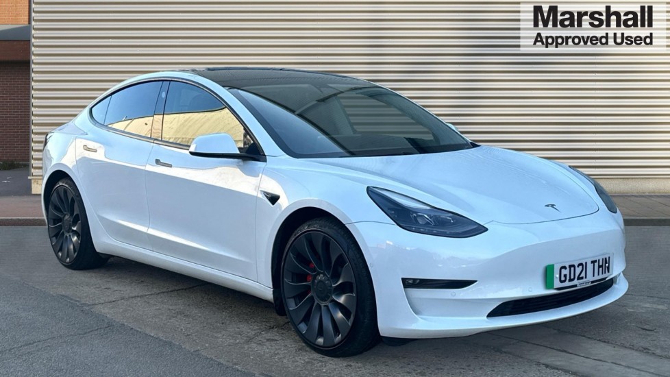TESLA MODEL 3