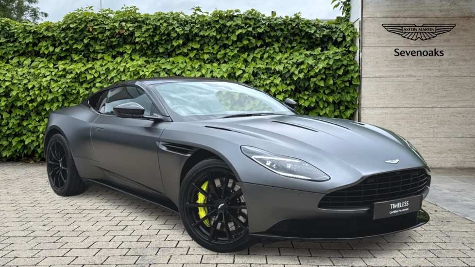 ASTON MARTIN DB11