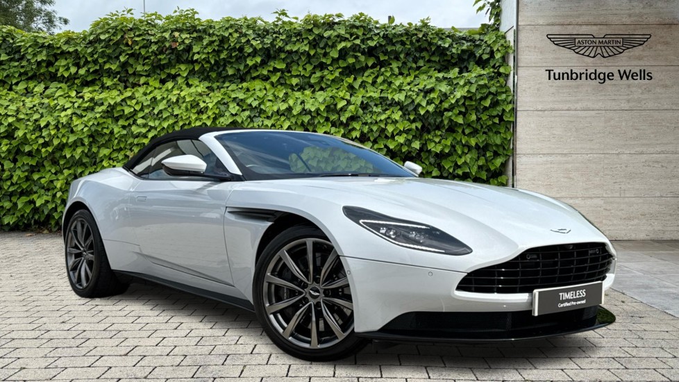 ASTON MARTIN DB11