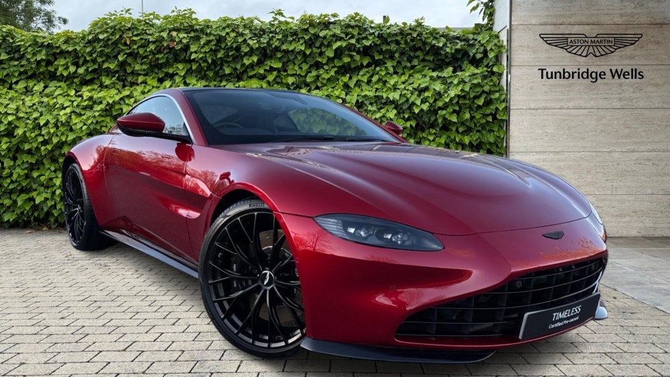 ASTON MARTIN VANTAGE